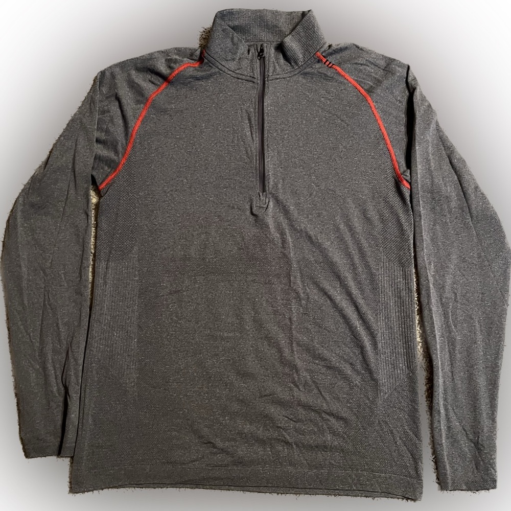Lululemon 1/4 zip Men’s large pullover